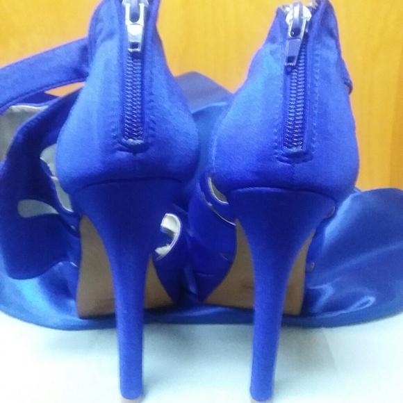 Royal Blue Cloth Open Toe Heel - Picture 3 of 4